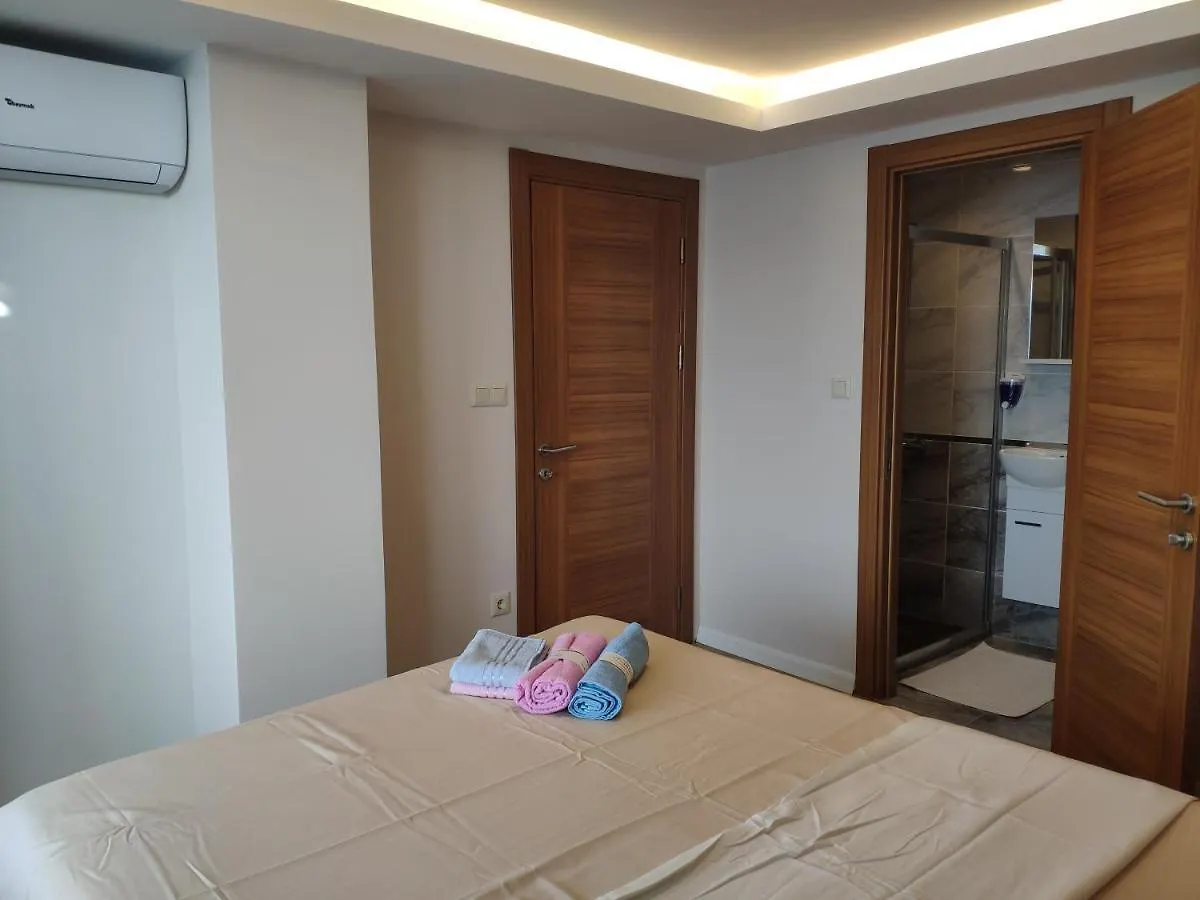 Istanbul Modern Flats With Amazing Sea View Apartment